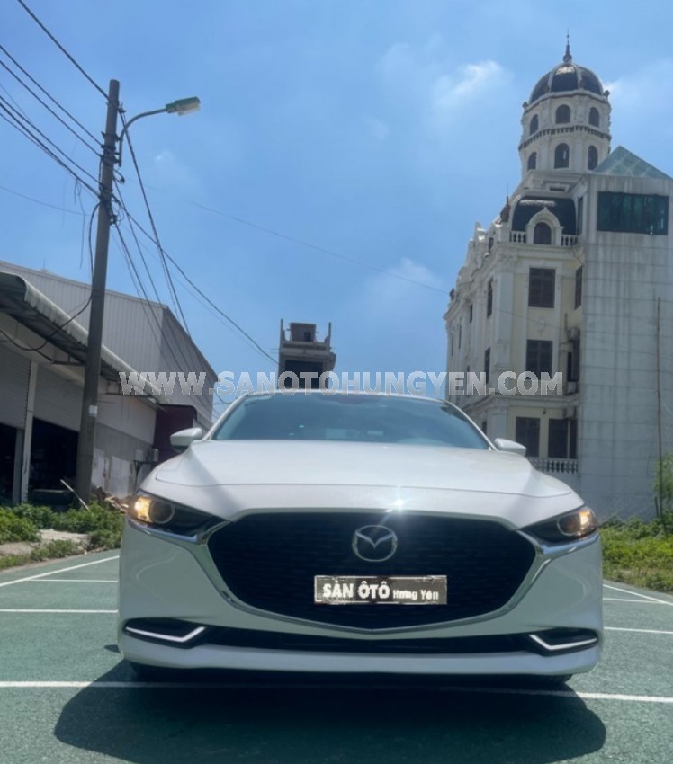 Mazda 3 1.5L Luxury 2020