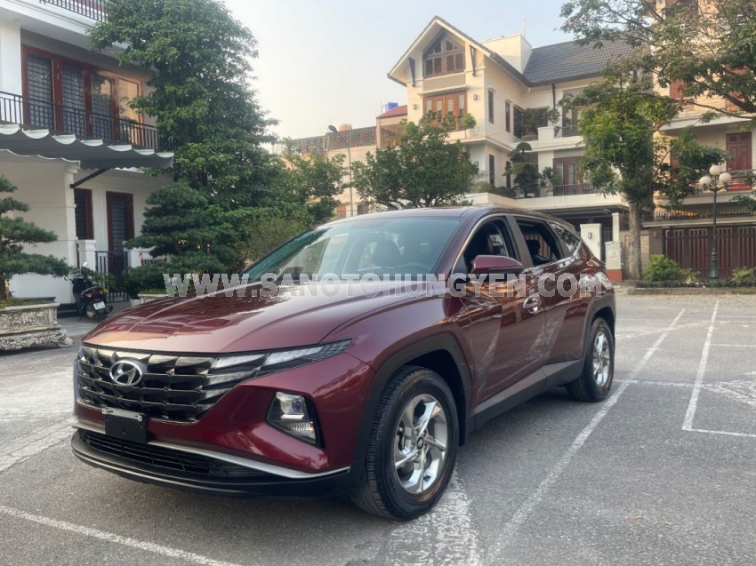 Hyundai Tucson 2.0 AT Tiêu chuẩn 2022